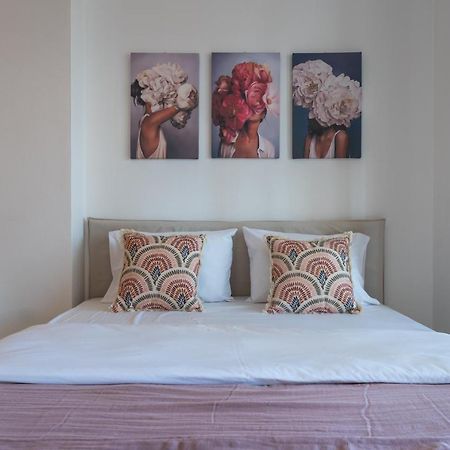 Polyn 1- Bedroom Apartment In Larnaca Exterior photo